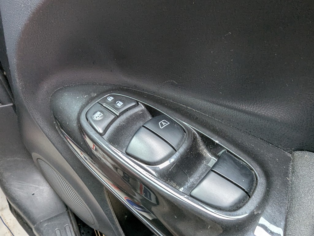 Used Nissan Juke 2015 for sale - 76419651: Photo 30