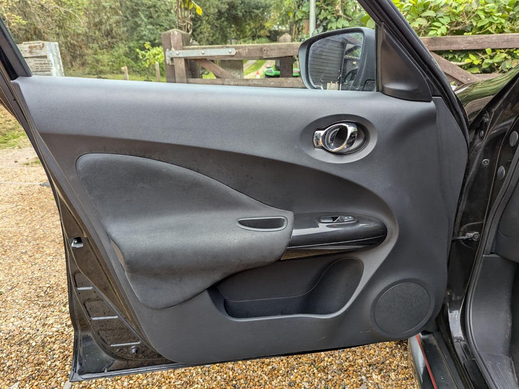 Used Nissan Juke 2015 for sale - 76419651: Photo 40