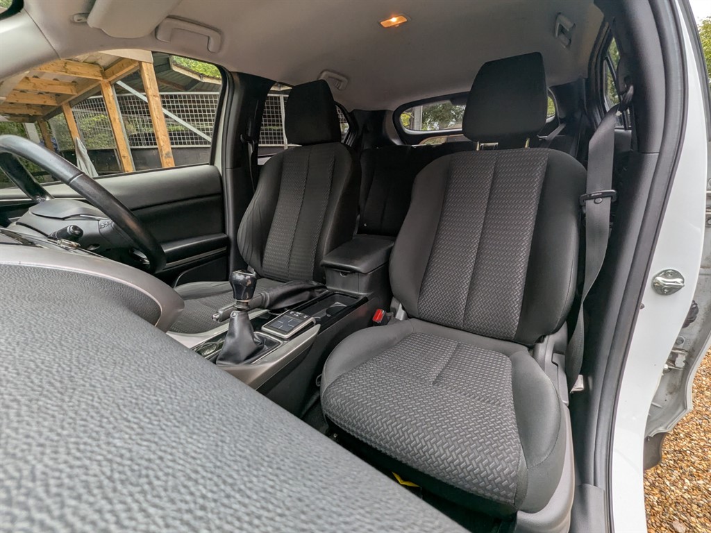 Used Mitsubishi Eclipse Cross 2019 for sale - 76419657: Photo 14