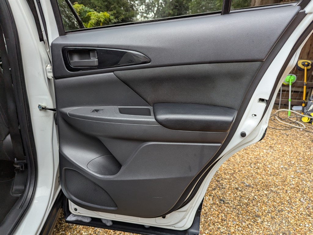 Used Mitsubishi Eclipse Cross 2019 for sale - 76419657: Photo 34