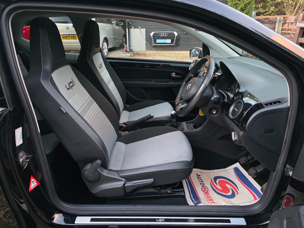Used Volkswagen up! 2013 for sale - 76419648: Photo 12
