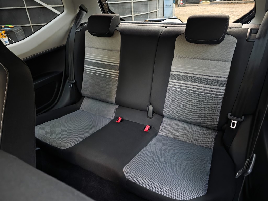 Used Volkswagen up! 2013 for sale - 76419648: Photo 23