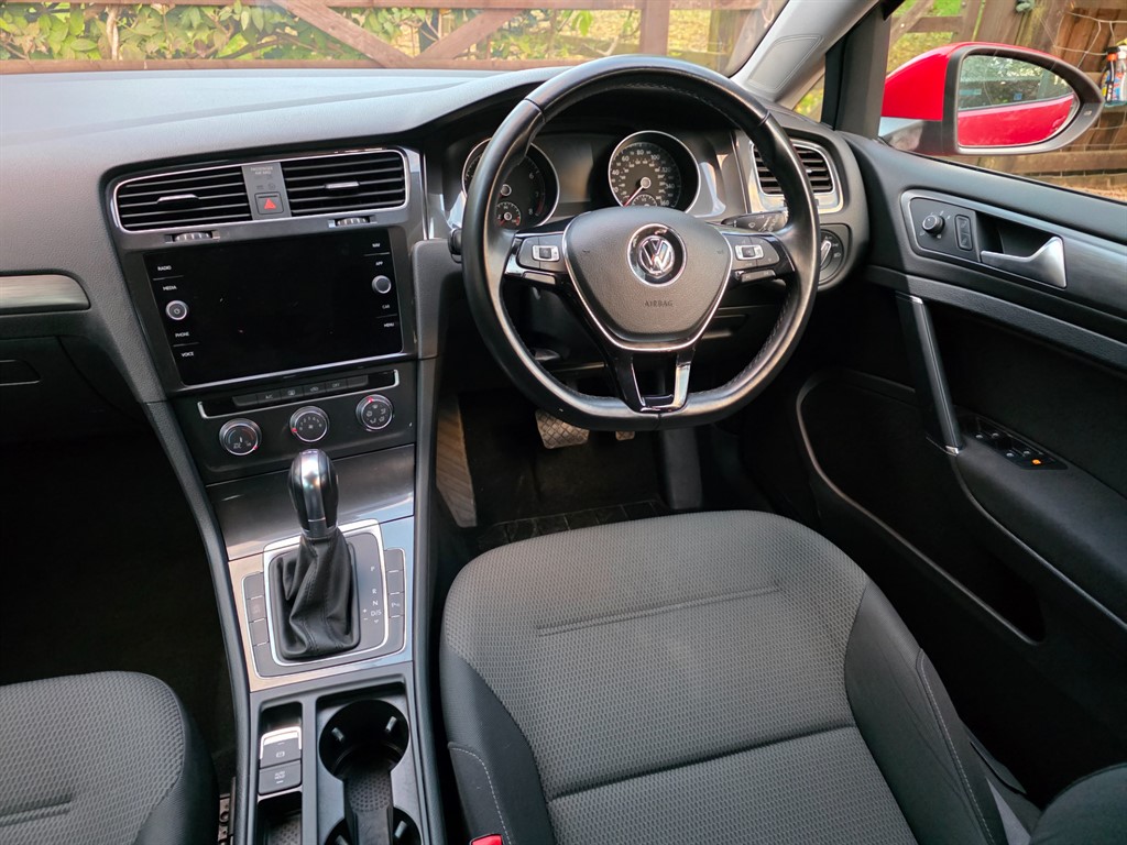 Used Volkswagen Golf 2019 for sale - 76419680: Photo 18