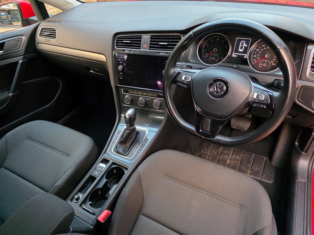 Used Volkswagen Golf 2019 for sale - 76419680: Photo 20