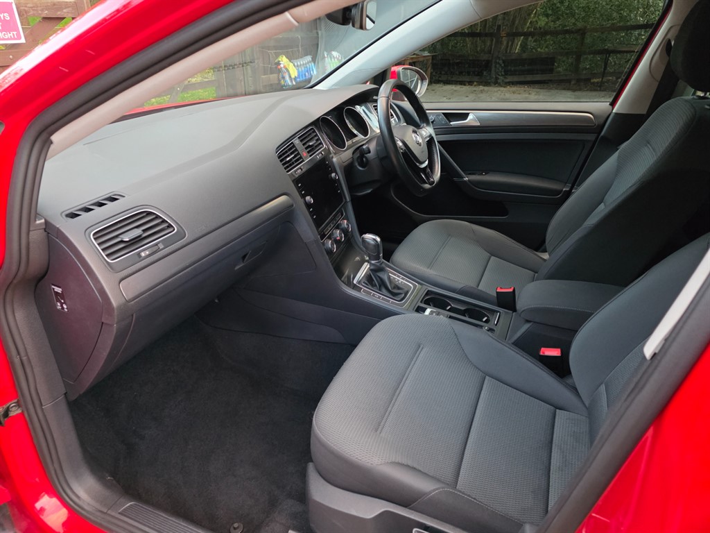 Used Volkswagen Golf 2019 for sale - 76419680: Photo 27