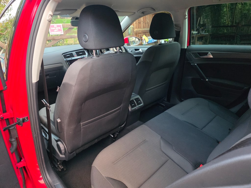 Used Volkswagen Golf 2019 for sale - 76419680: Photo 30