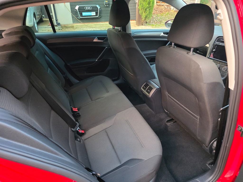 Used Volkswagen Golf 2019 for sale - 76419680: Photo 31