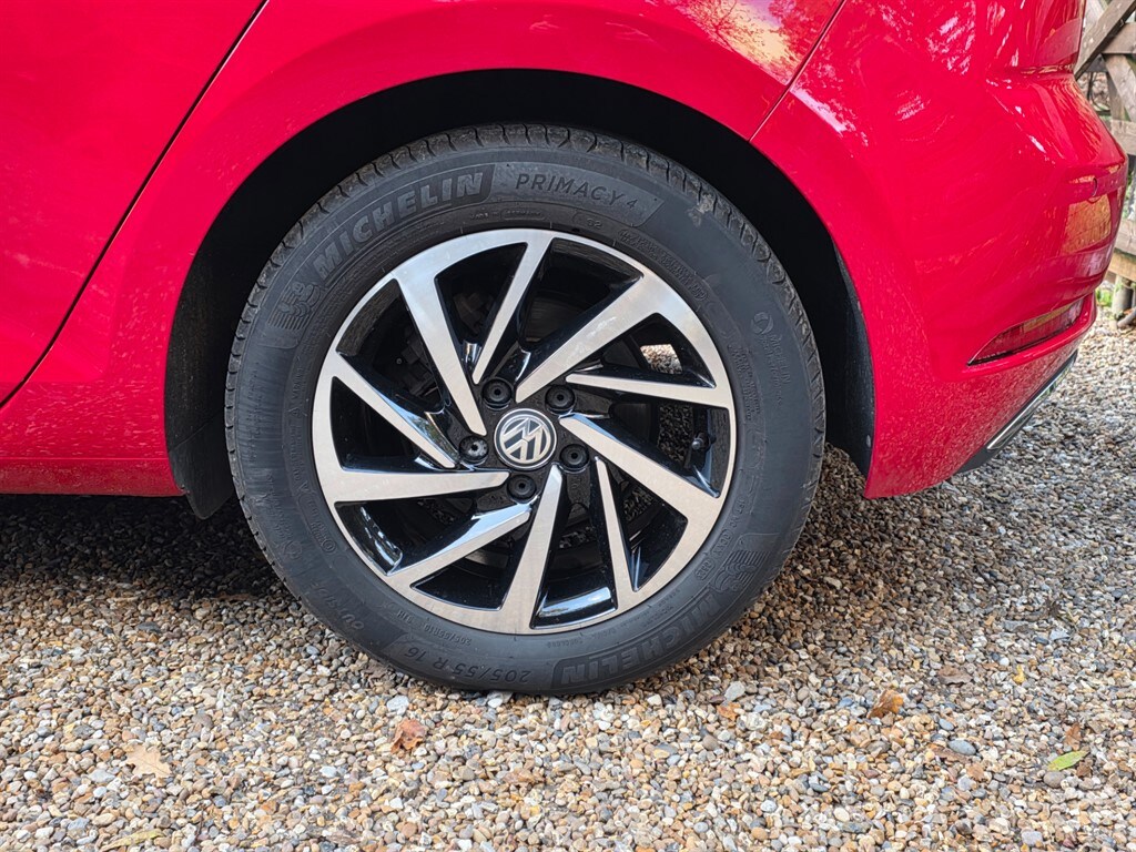 Used Volkswagen Golf 2019 for sale - 76419680: Photo 33