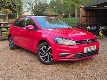 Used Volkswagen Golf 2019 for sale - 76419680: Photo
