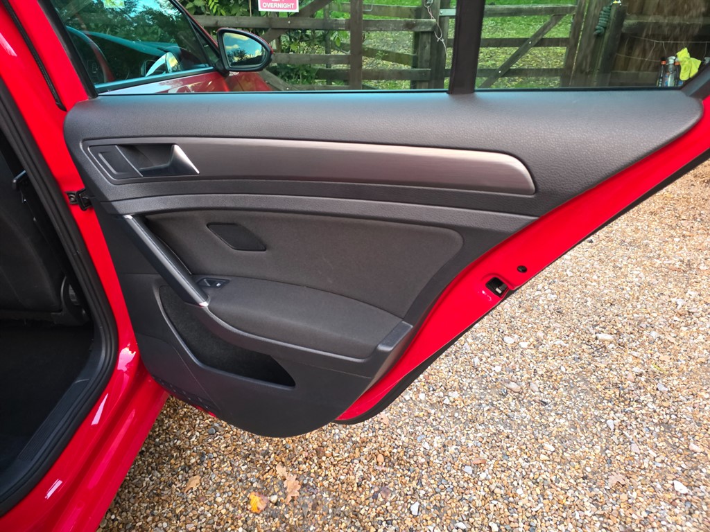 Used Volkswagen Golf 2019 for sale - 76419680: Photo 47