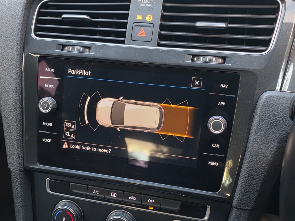 Used Volkswagen Golf 2019 for sale - 76419680: Photo 6