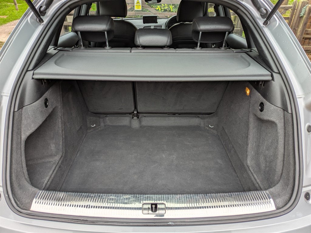 Used Audi Q3 2012 for sale - 76419685: Photo 24