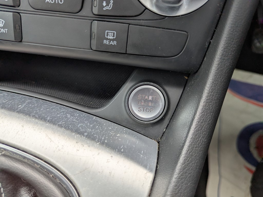 Used Audi Q3 2012 for sale - 76419685: Photo 25