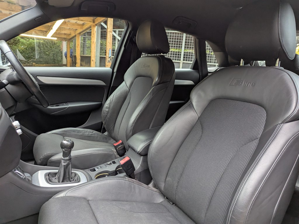 Used Audi Q3 2012 for sale - 76419685: Photo 30