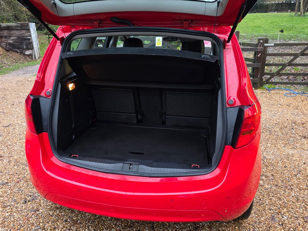 Used Vauxhall Meriva 2015 for sale - 76593802: Photo 12