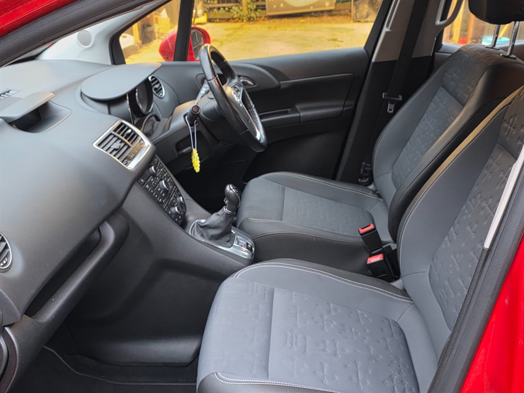 Used Vauxhall Meriva 2015 for sale - 76593802: Photo 20