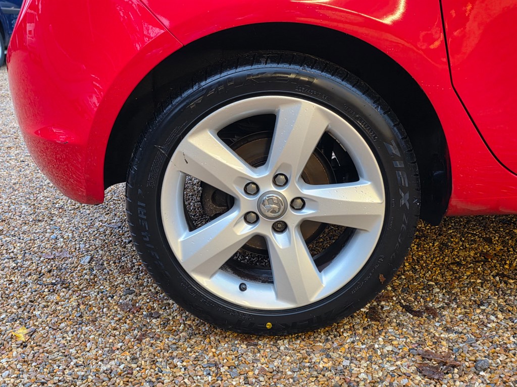 Used Vauxhall Meriva 2015 for sale - 76593802: Photo 30