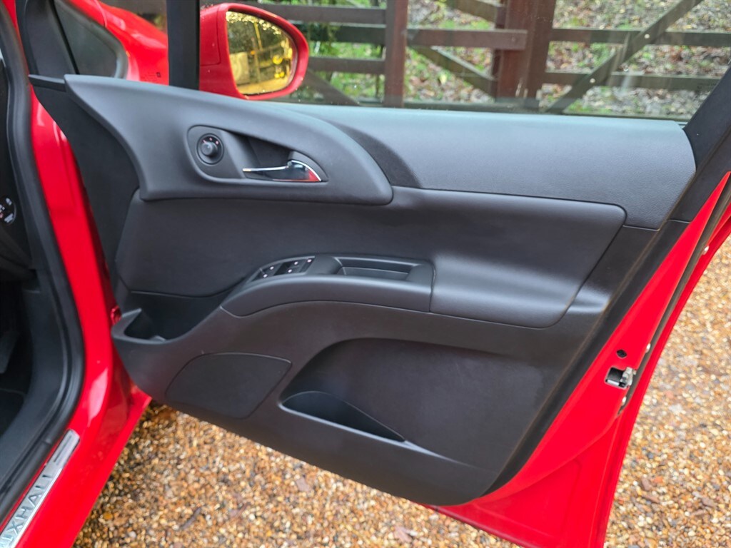 Used Vauxhall Meriva 2015 for sale - 76593802: Photo 40