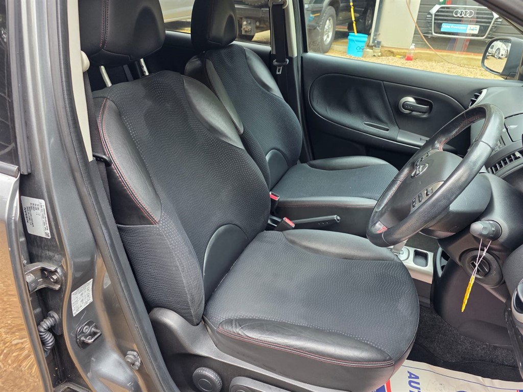 Used Nissan Note 2011 for sale - 76419667: Photo 17