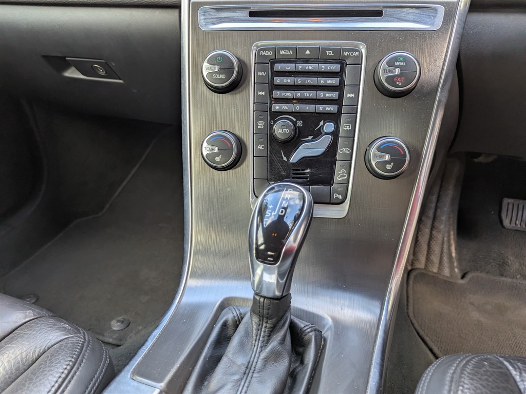 Used Volvo XC60 2013 for sale - 76419672: Photo 30