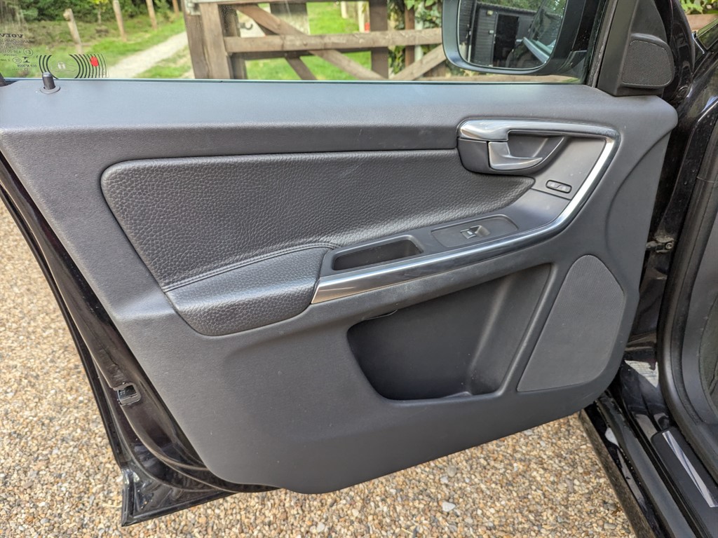 Used Volvo XC60 2013 for sale - 76419672: Photo 37