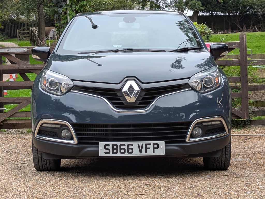 Used Renault Captur 2016 for sale - 76419658: Photo 2