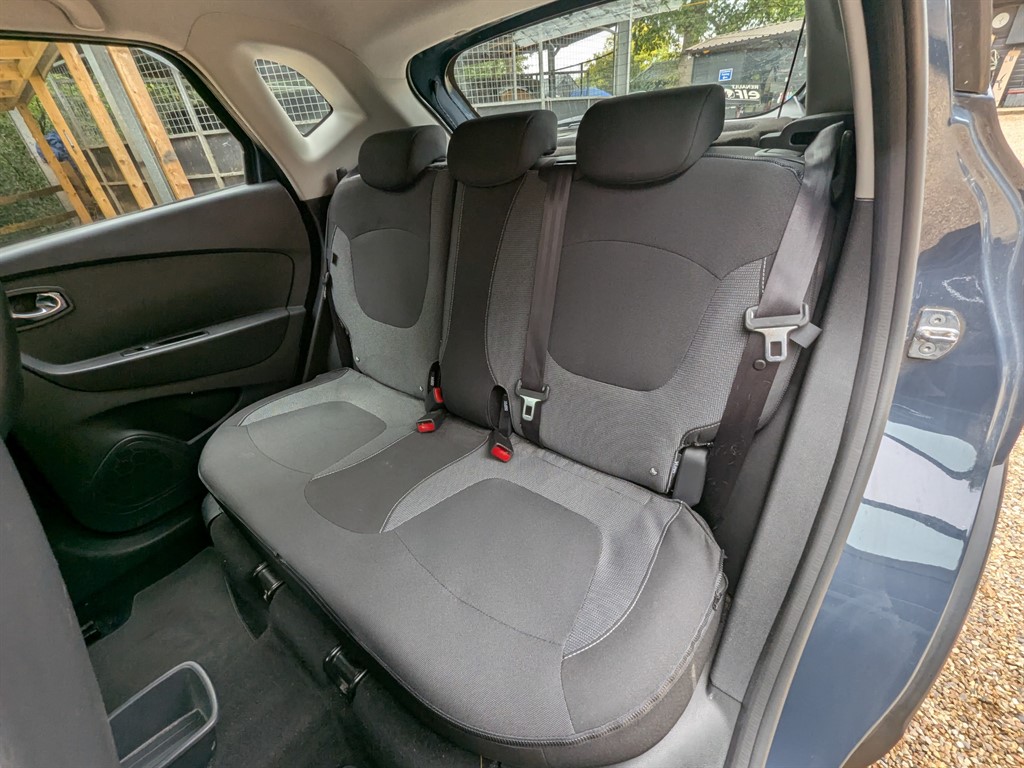 Used Renault Captur 2016 for sale - 76419658: Photo 30