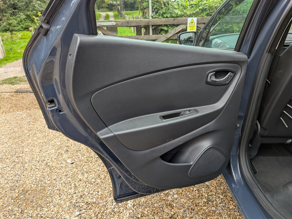 Used Renault Captur 2016 for sale - 76419658: Photo 38