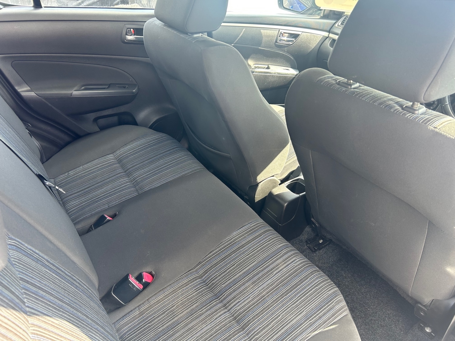 Used Suzuki Swift 2015 for sale - 78080752: Photo 17