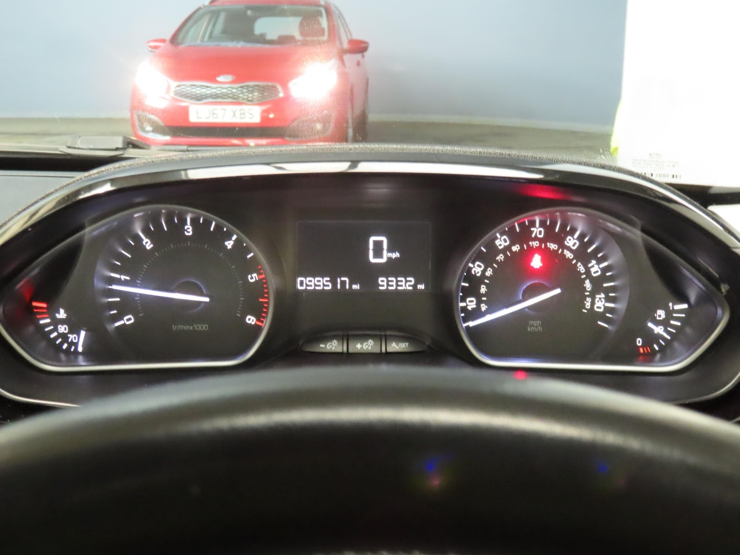 Used Peugeot 2008 2017 for sale - 77261887: Photo 8