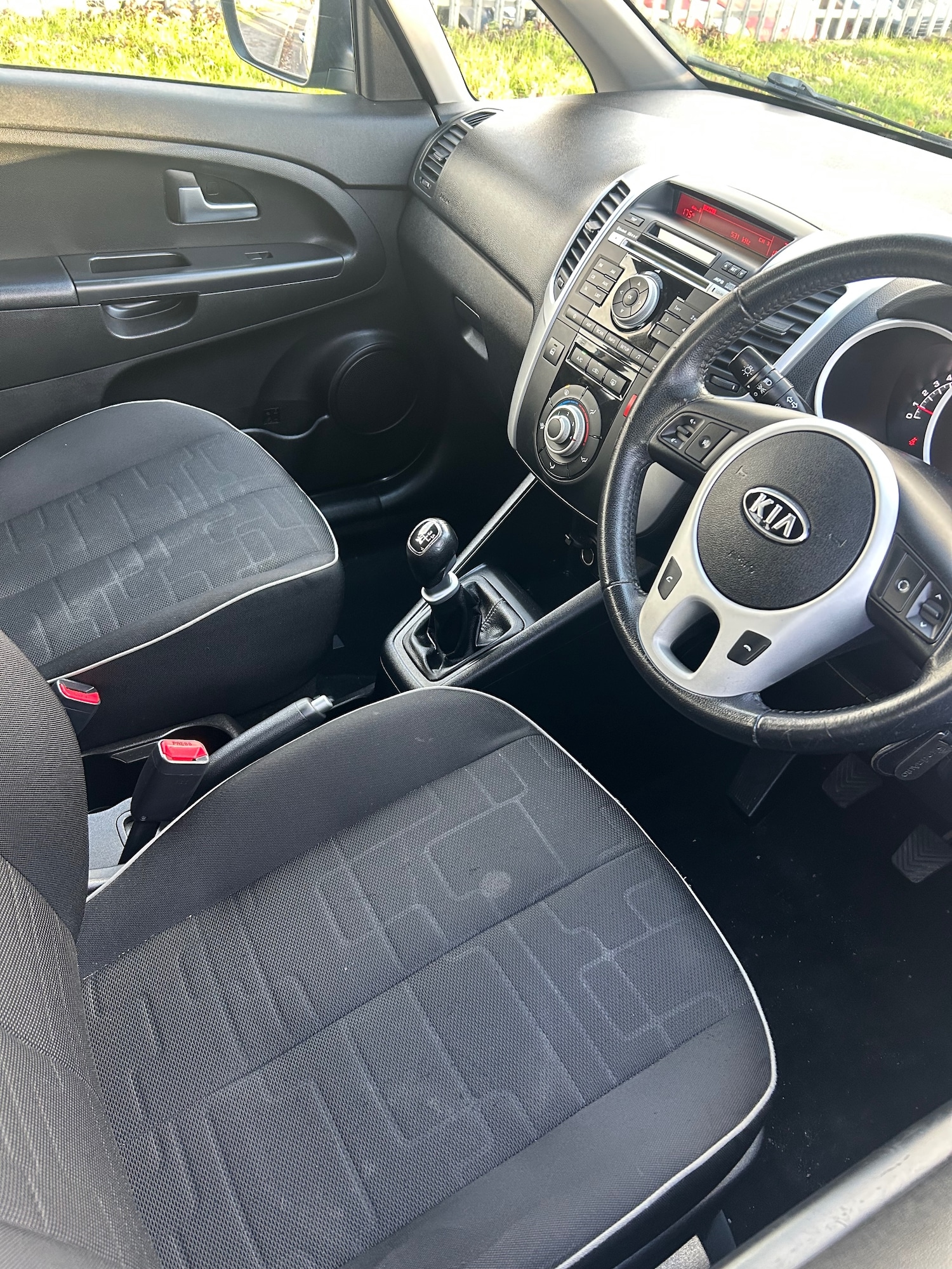 Used Kia Venga 2012 for sale - 76694695: Photo 11