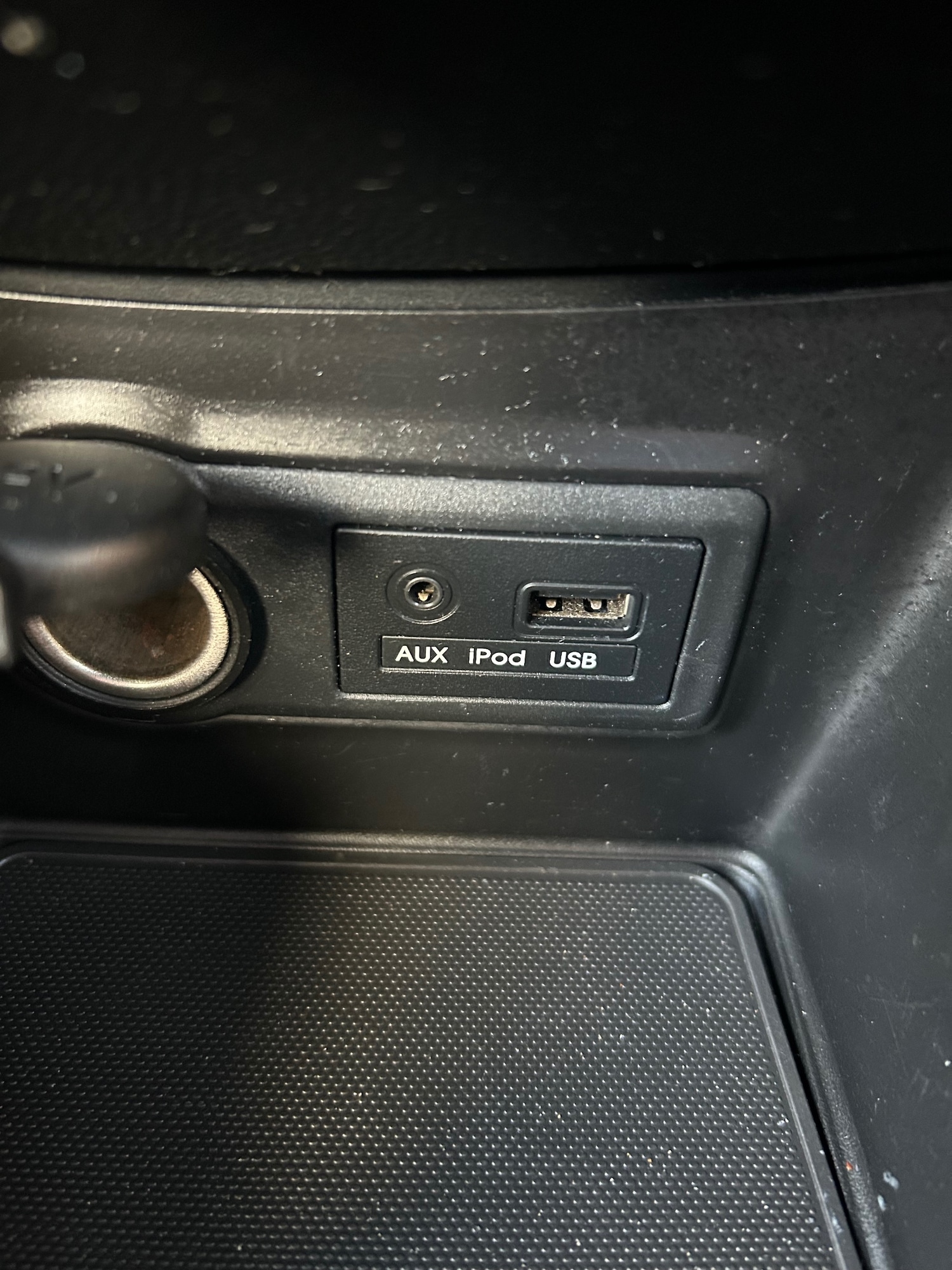 Used Kia Venga 2012 for sale - 76694695: Photo 14