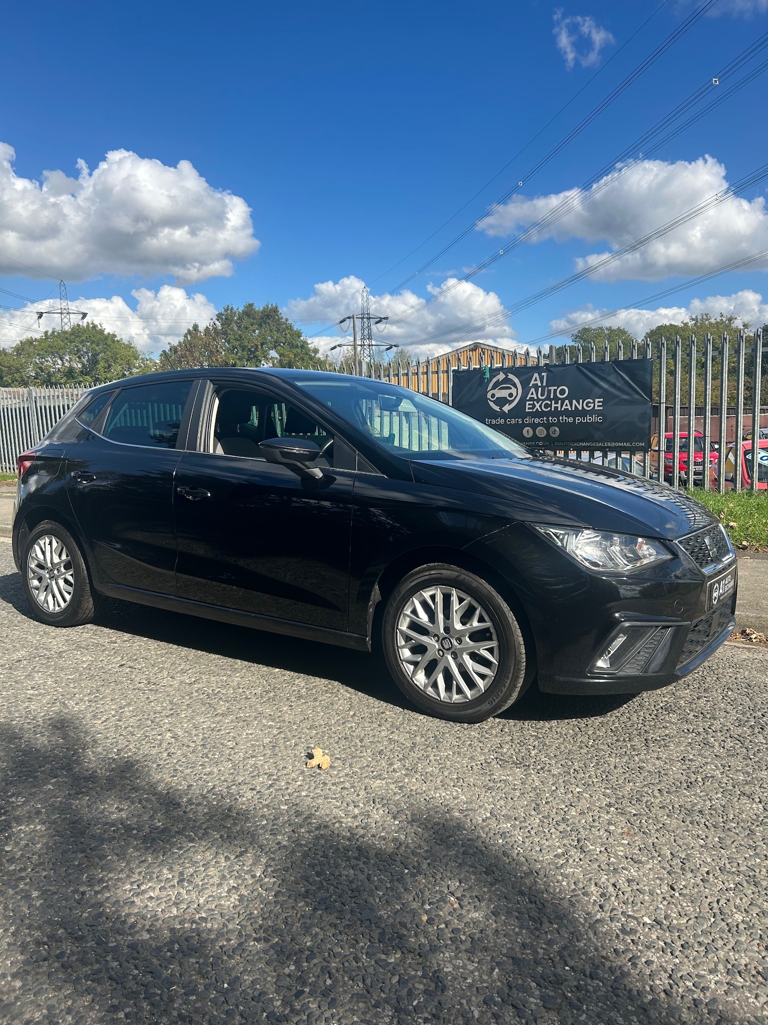 Used SEAT Ibiza 2017 for sale - 76382802: Photo 1