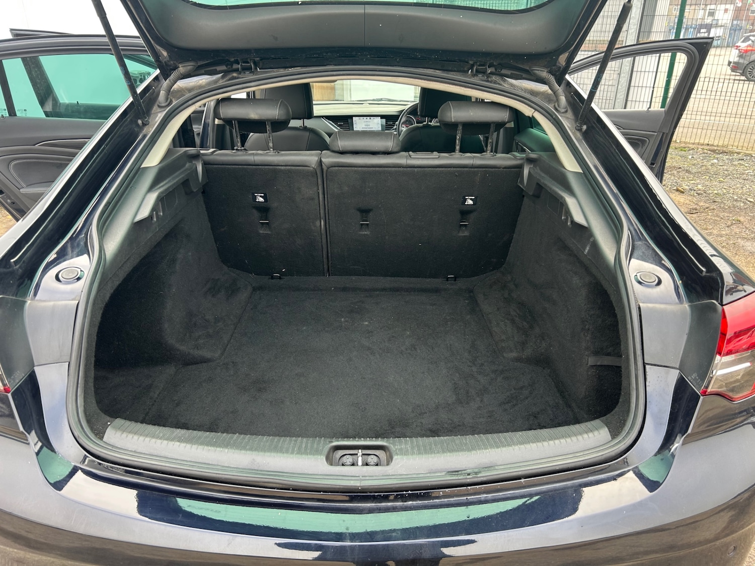 Used Vauxhall Insignia 2017 for sale - 77766278: Photo 9