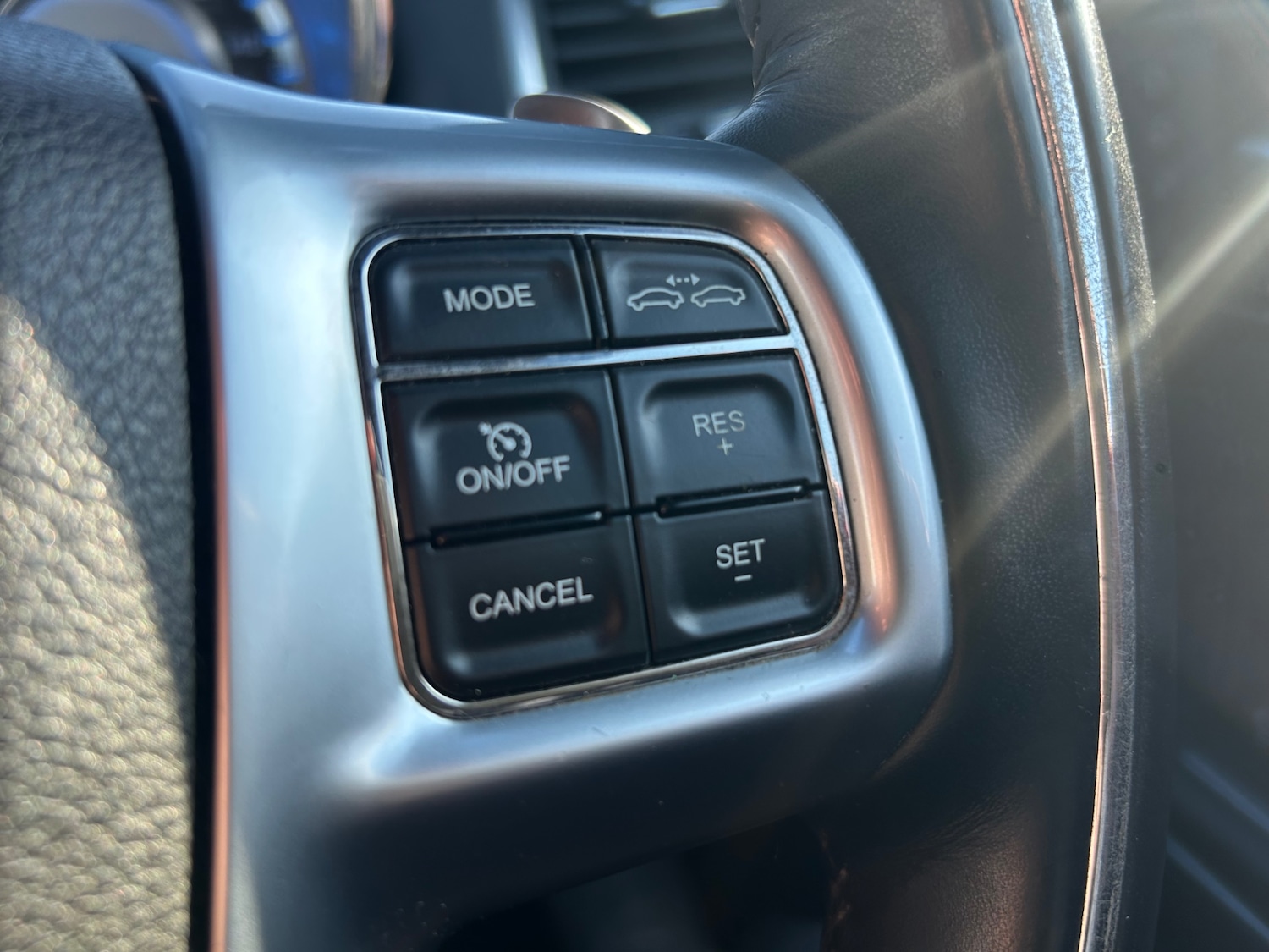 Used Chrysler 300C 2013 for sale - 77766565: Photo 18