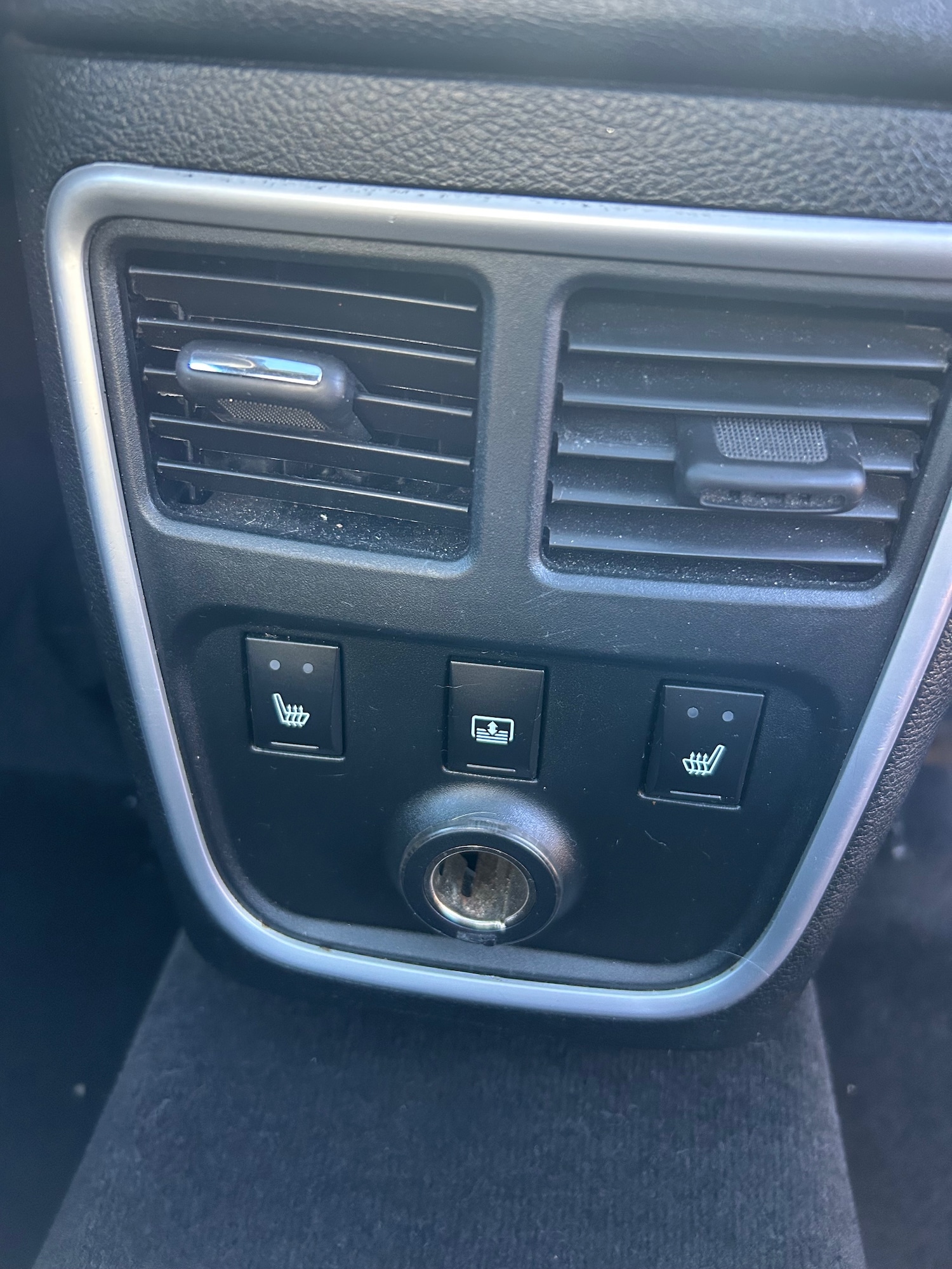 Used Chrysler 300C 2013 for sale - 77766565: Photo 25