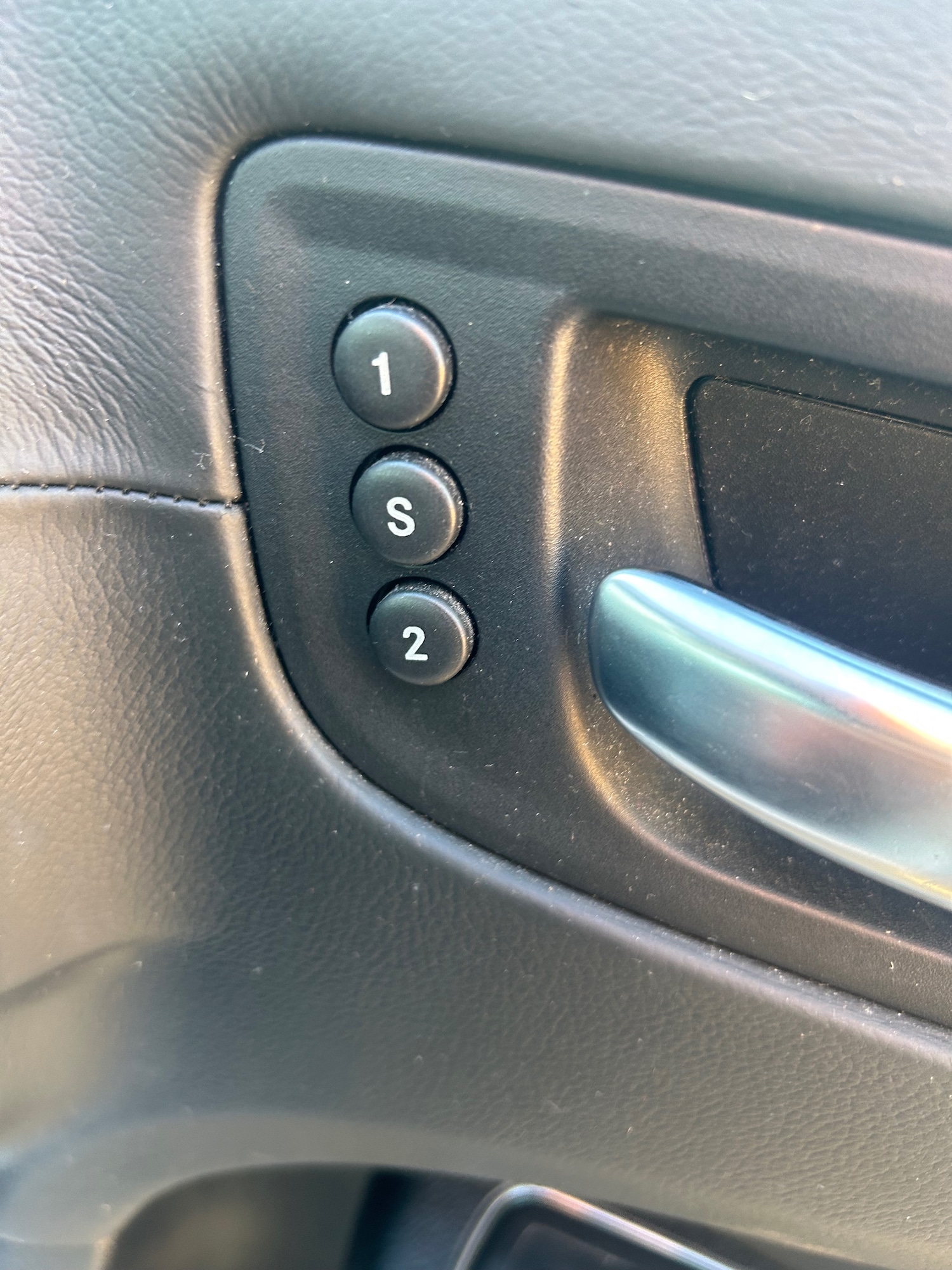 Used Chrysler 300C 2013 for sale - 77766565: Photo 28