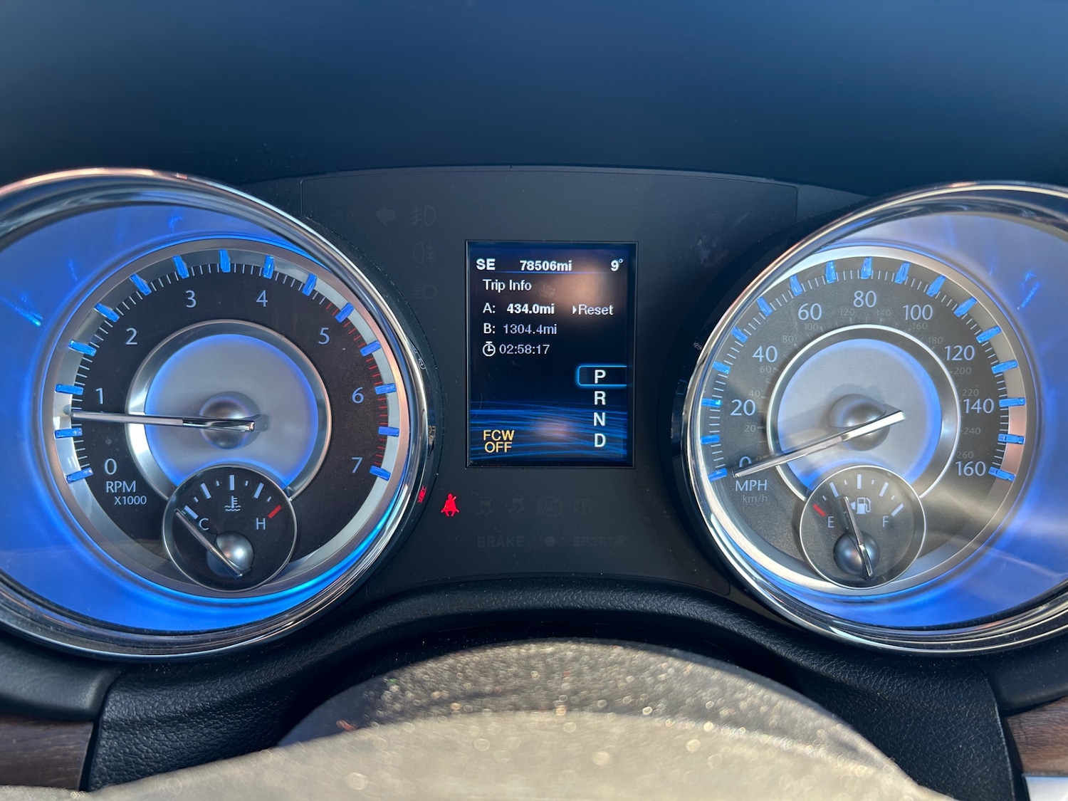 Used Chrysler 300C 2013 for sale - 77766565: Photo 9