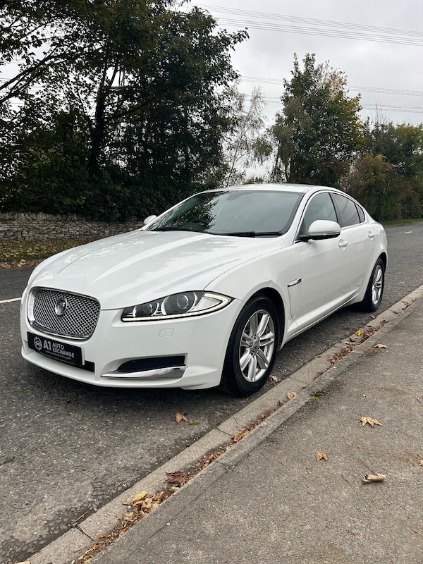 Used Jaguar XF 2012 for sale - 76266455: Photo 1