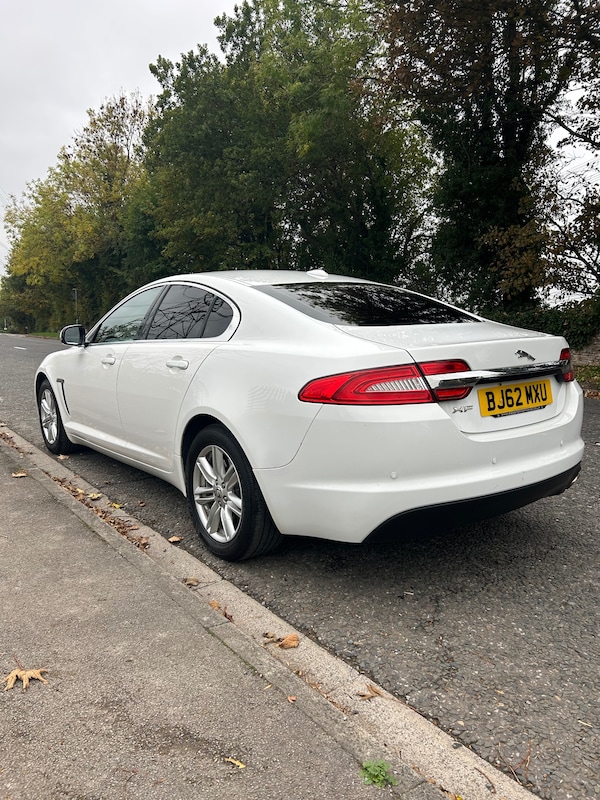 Used Jaguar XF 2012 for sale - 76266455: Photo 3
