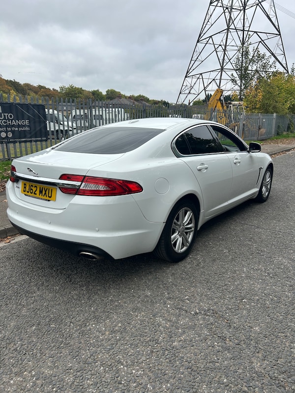 Used Jaguar XF 2012 for sale - 76266455: Photo 5