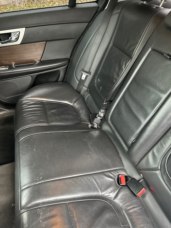 Used Jaguar XF 2012 for sale - 76266455: Photo 7