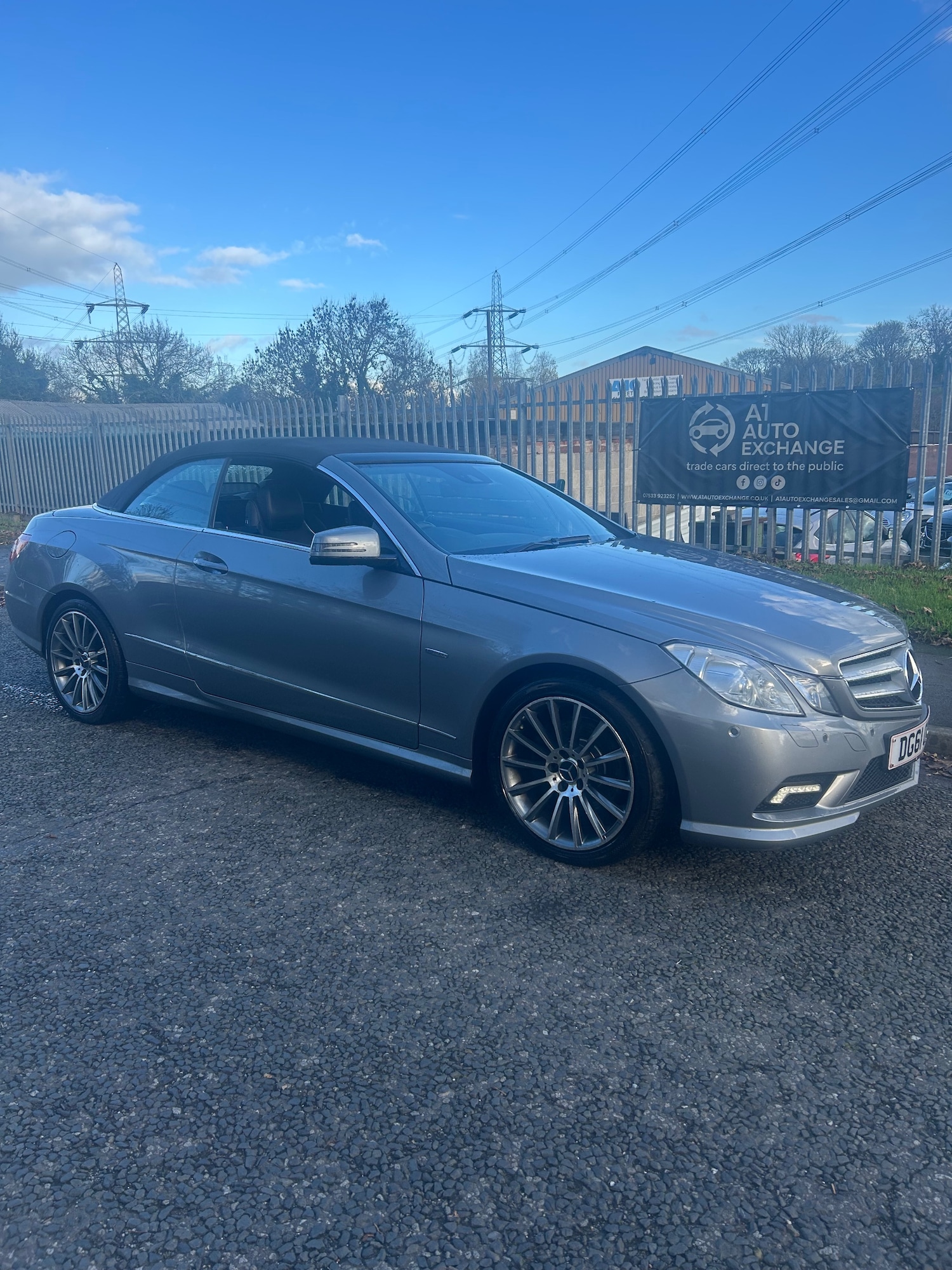 Used Mercedes-Benz E Class 2011 for sale - 76696240: Photo 10