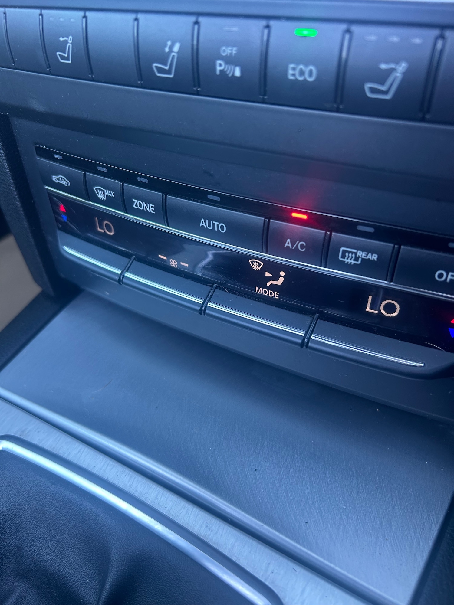 Used Mercedes-Benz E Class 2011 for sale - 76696240: Photo 14