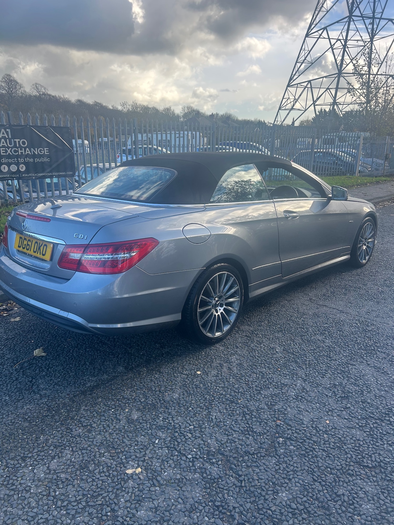 Used Mercedes-Benz E Class 2011 for sale - 76696240: Photo 4