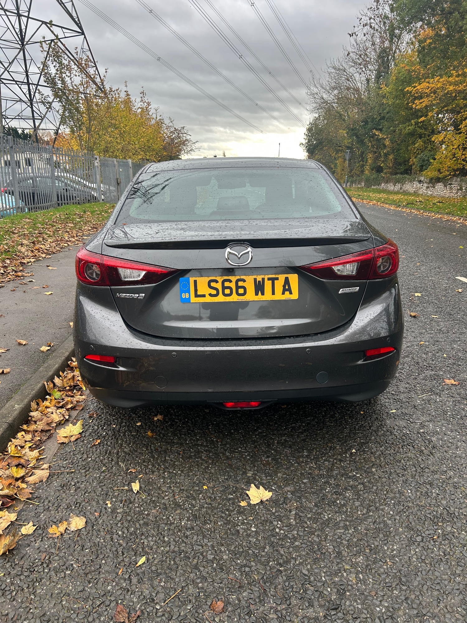 Used Mazda Mazda3 2016 for sale - 76449254: Photo 7