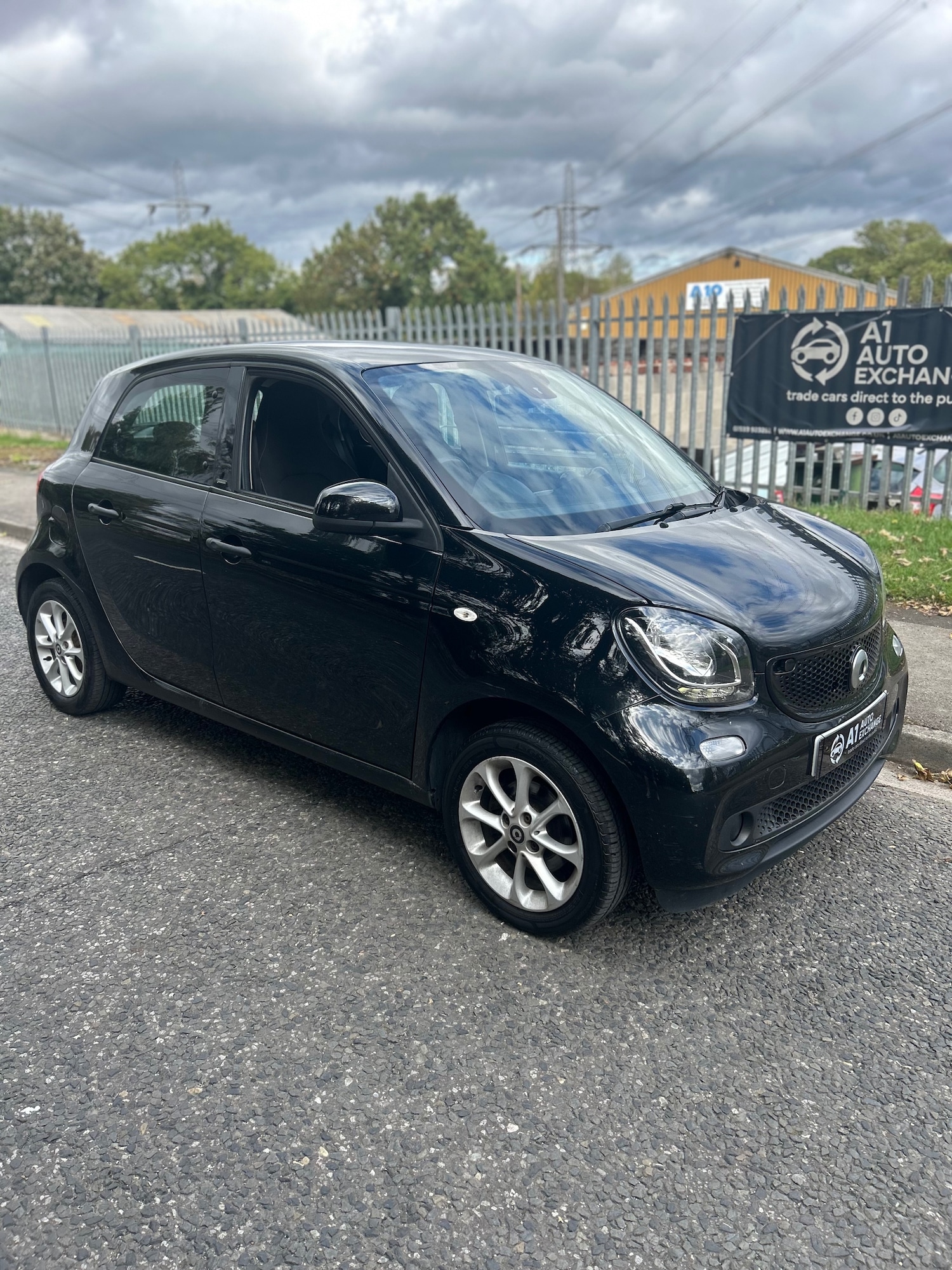 Used smart forfour 2016 for sale - 76219257: Photo 1