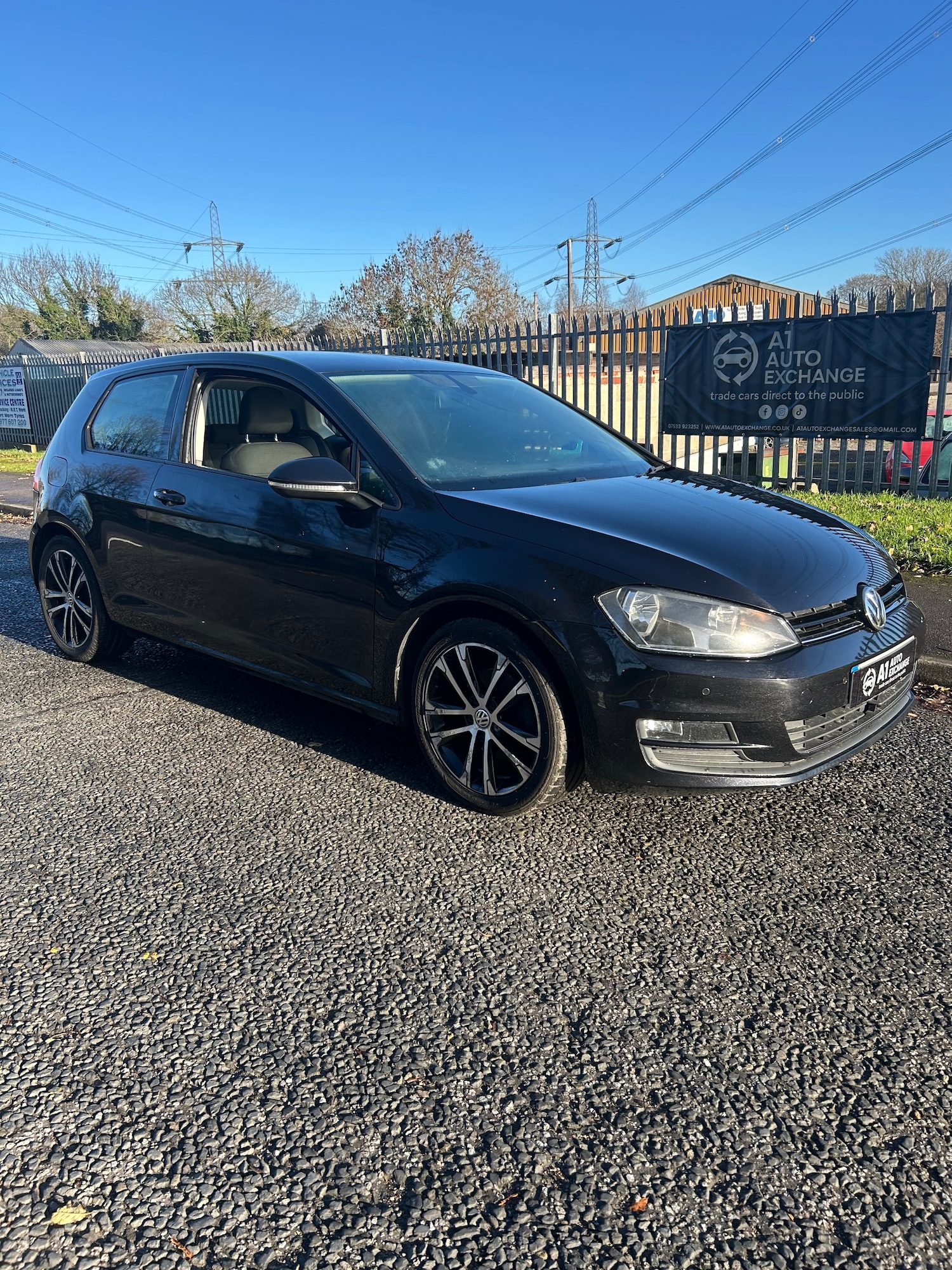Used Volkswagen Golf 2015 for sale - 76681866: Photo 1