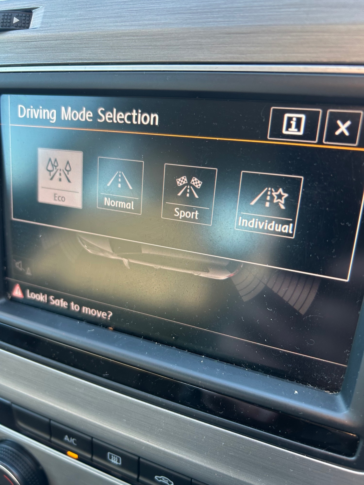 Used Volkswagen Golf 2015 for sale - 76681866: Photo 18