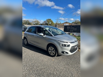 2015 (65) - 1.6 BlueHDi 100 VTR+ 5dr